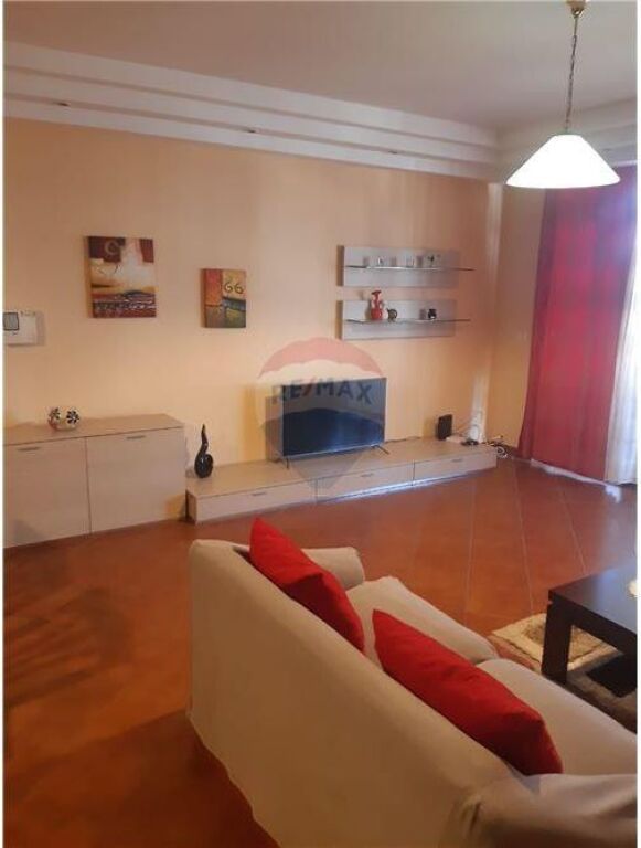 Appartamento 2+1+2 in affitto Viale Zogu i Pare
