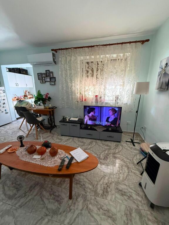 Apartament 1+1 me qira Rruga e Elbasanit