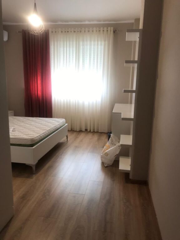 For rent 2+1+1 Zoological Garden 60,000 leke