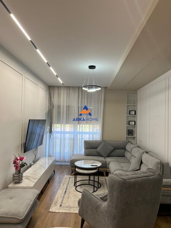 JEPET APARTMENT ME QIRA 2+1+BALLKON "KOMPLEKSI KAIMI, ALI DEMI" 70.000 LEKE