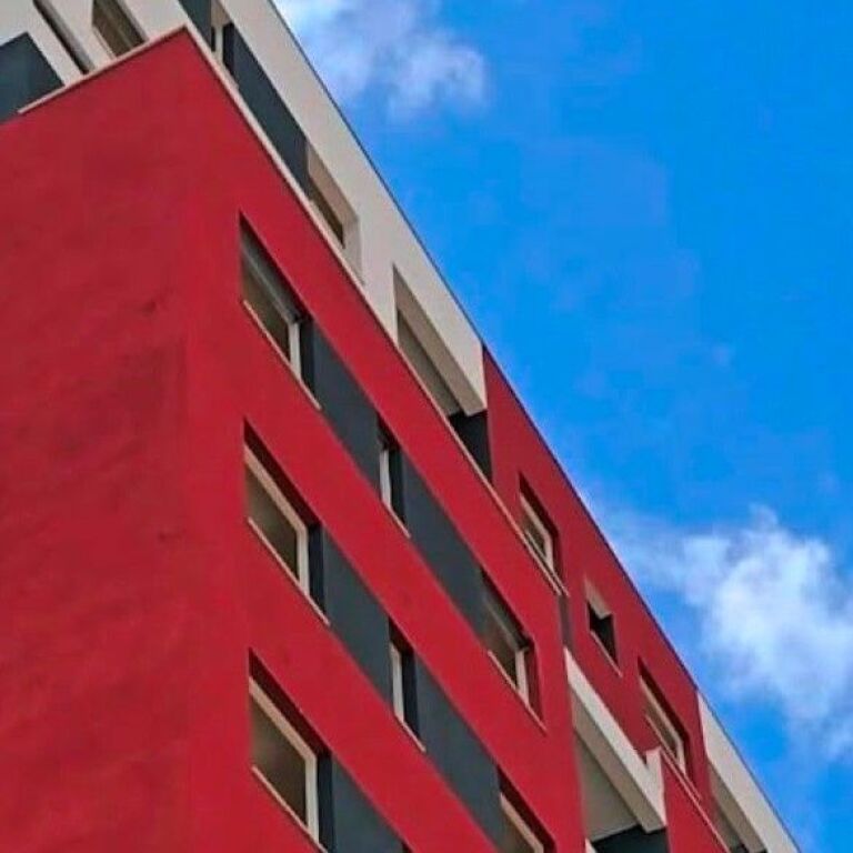 🏪 OCCASIONE‼️ NEGOZIO IN VENDITA – MIRABELLA | OXHAKU