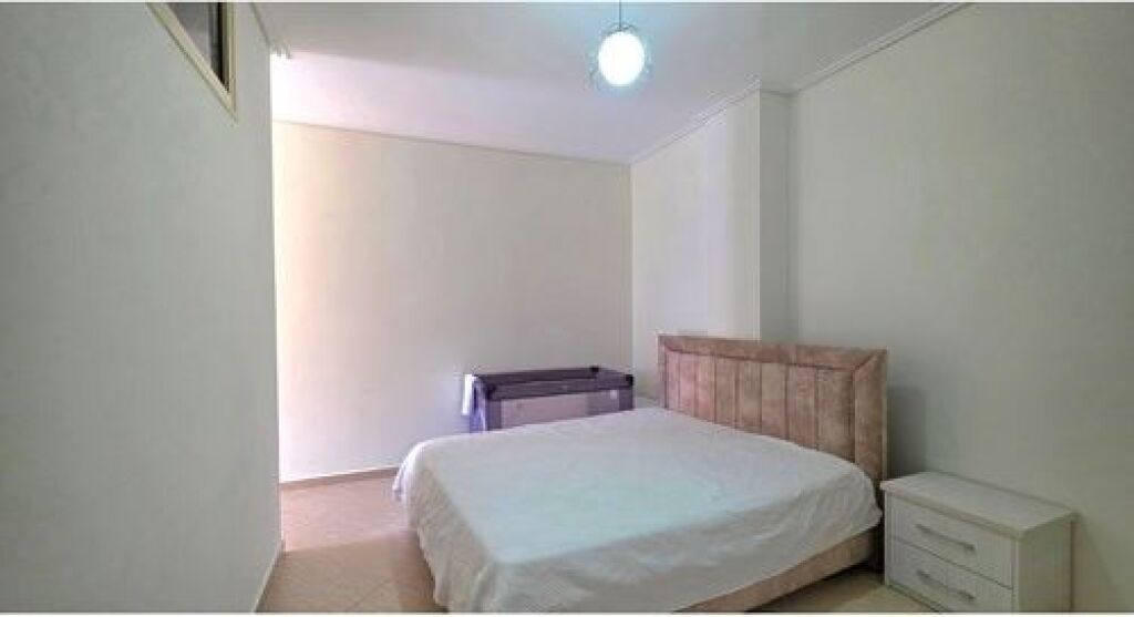 Apartament 1+1 me qera ne Lungo Mare,pas Hanover