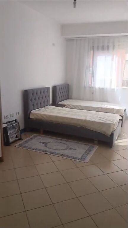Appartamento 2+1+2 in affitto a Vila-L, Astir, Yzberisht.
