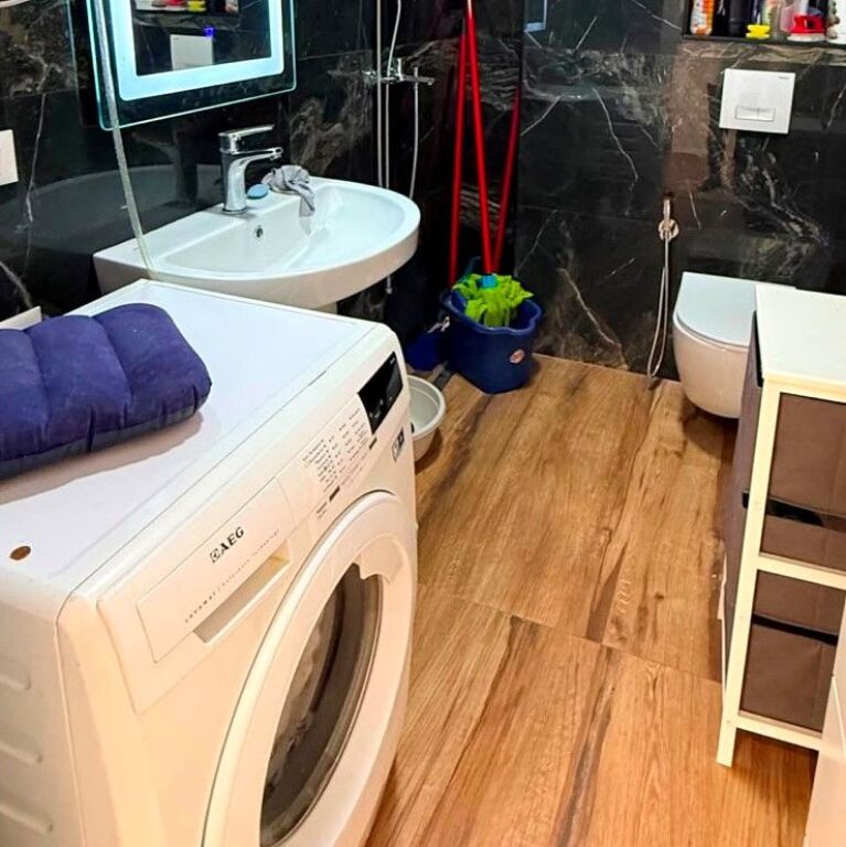 🏡 SHITET APARTAMENT 2+1 | PRANË GJIMNAZIT PARTIZANI ✨