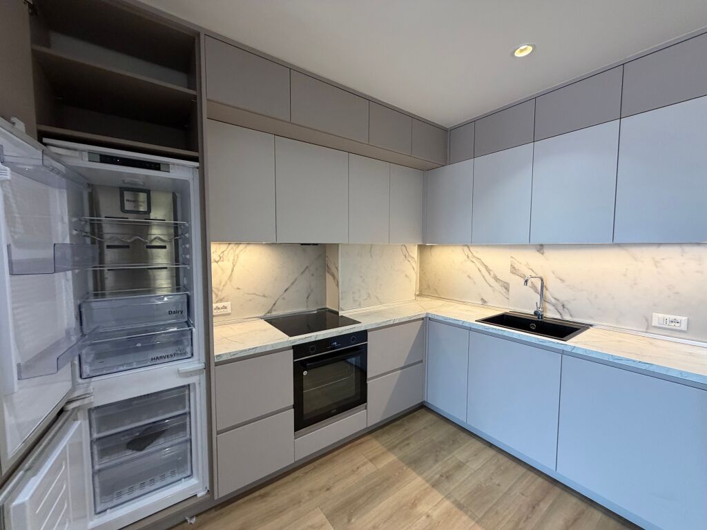 Jepet me Qera Apartament luksoz 1+1+🅿️Parkim📍Parku Olimpik, rruga e Kosovareve