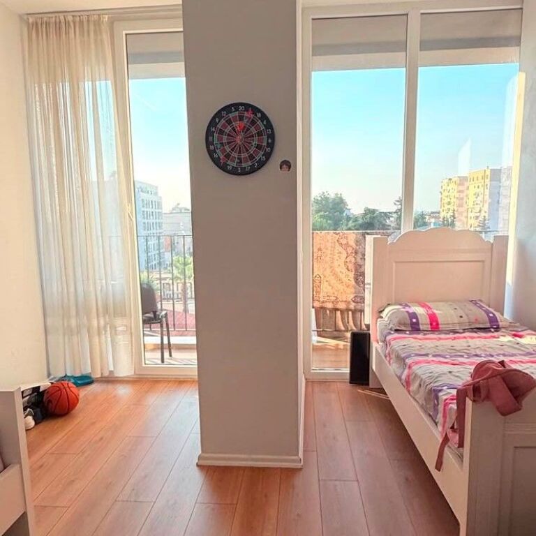 🏡 SHITET APARTAMENT 2+1 | PRANË GJIMNAZIT PARTIZANI ✨
