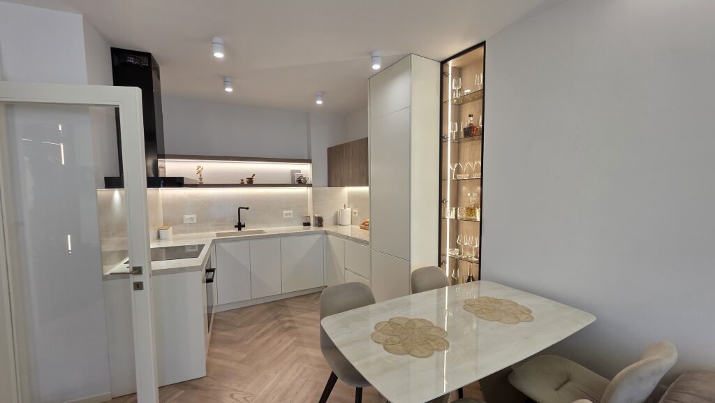 🏡 PREMIUM APARTMENT 3+1+2 – LAKE VIEW RESIDENCES