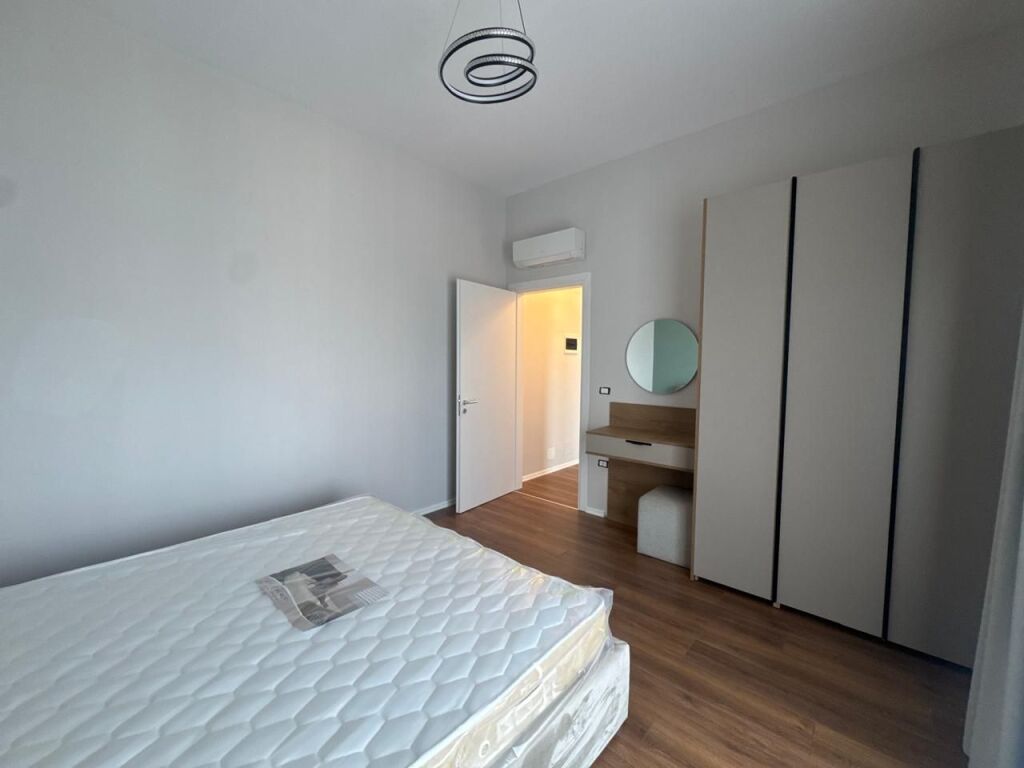 Qera, Apartament 1+1, Rruga Dritan Hoxha, Tiranë