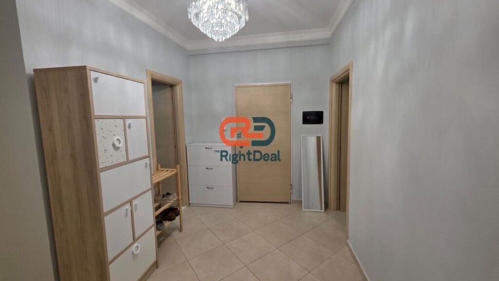Super Okazion !!Tek Liqeni I Thate, Shitet Super Apartament 2+1+2 !!