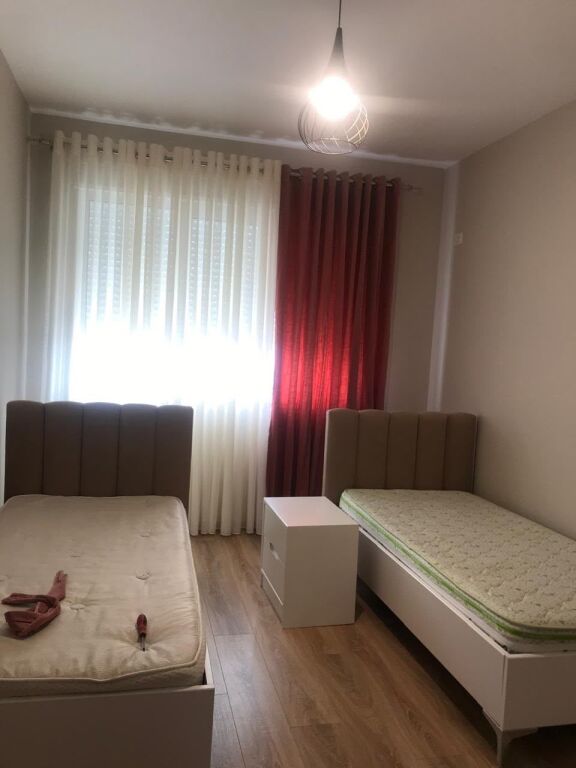 For rent 2+1+1 Zoological Garden 60,000 leke