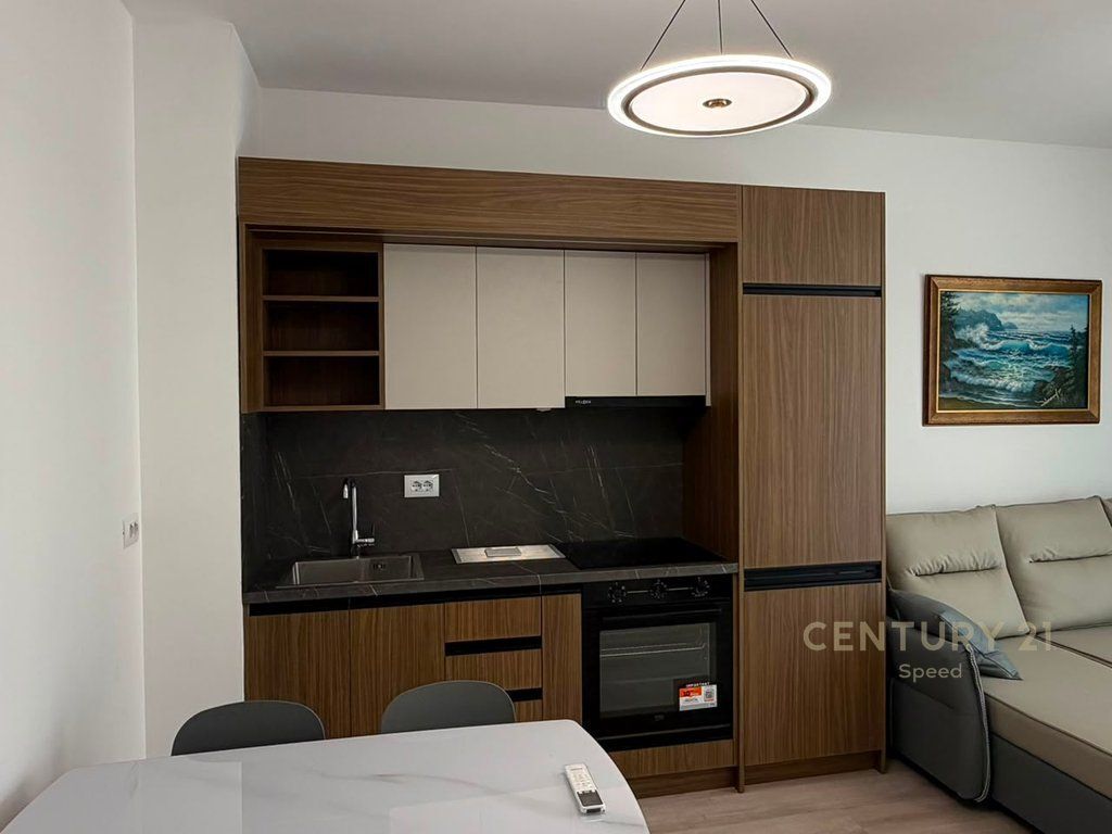 Apartment 1+1 for rent at Zogu i Zi!!