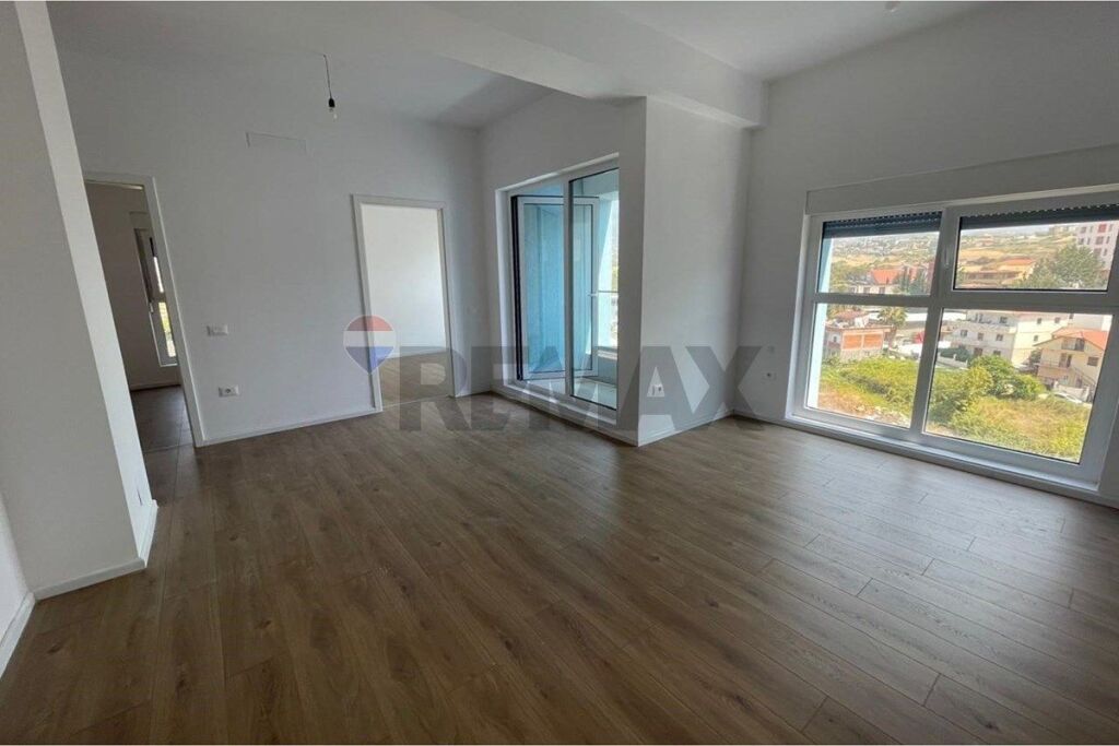 Apartment - For Sale - Mangalem Complex, Tirana