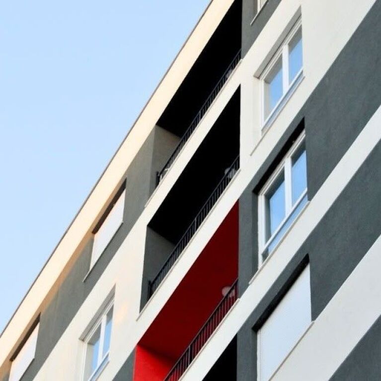 🔥 OKAZION | 850 €/m² | UNIVERS CITY 🔥  🏡 SHITET APARTAMENT 3+1 + 2 TUALETE + VERANDË