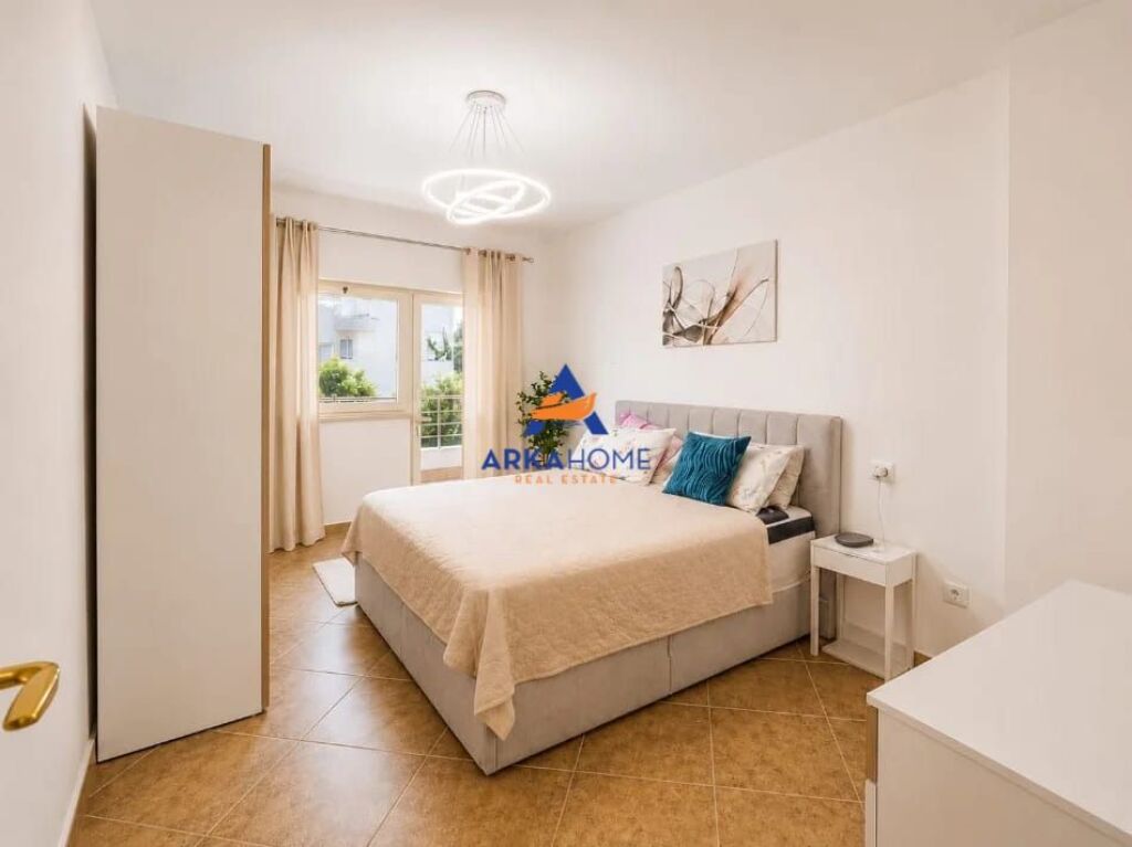 SHITET APARTAMENT 2+1+BALLKON "GOLEM" 140.000 EURO