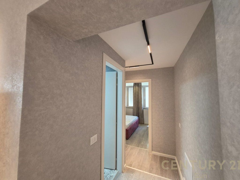 SHITET APARTAMENT 2+1 TE ISH GARDA TE SOPHIA