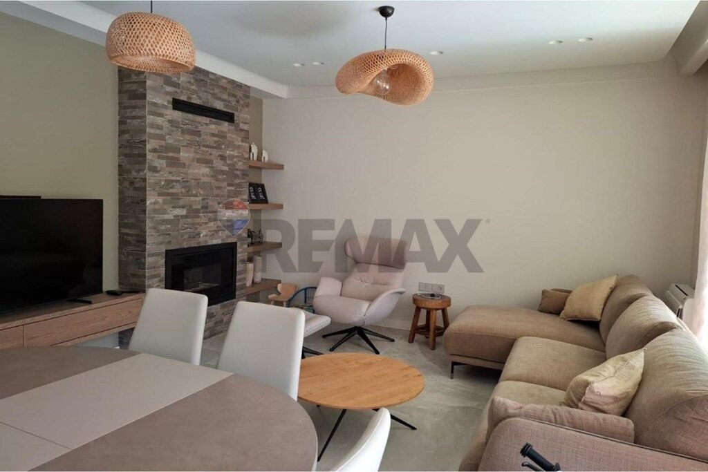 Apartament 2+1 me Oborr për Shitje, San Pietro!