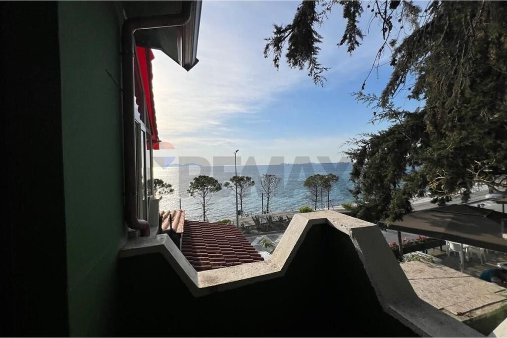 🍽️ BAR-RESTORANT ME QIRA – UJË I FTOHTË, VLORË
