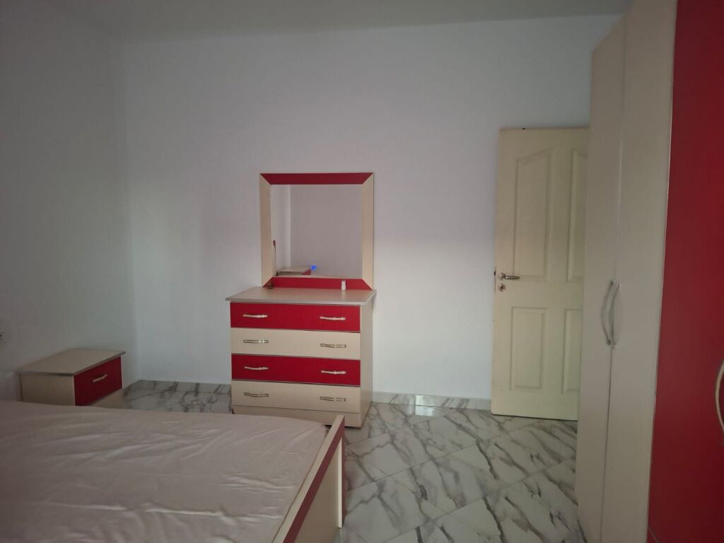Apartament 2+1 me qira YZBERISH