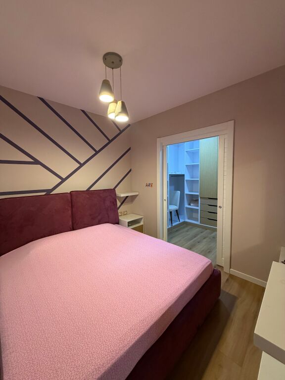 Jepet me qira apartament tek 21 Dhjetori