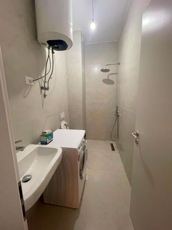 Qera | Apartament 2 + 1+post parkimi | Mangalem 21 | 600 €/muaj