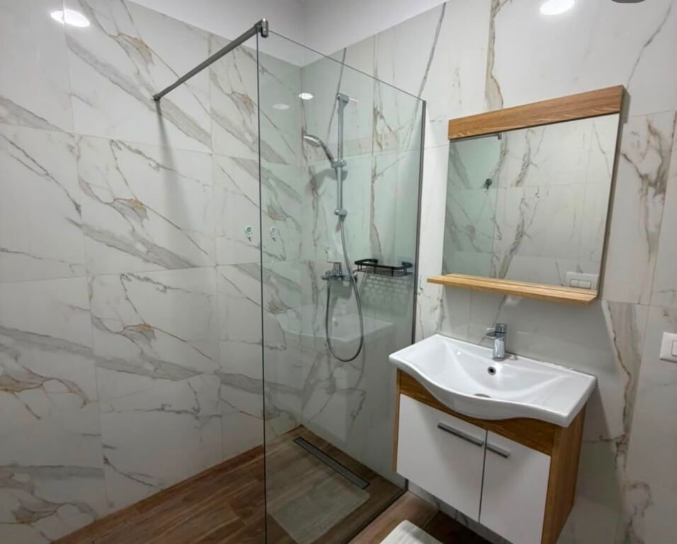 Apartament 1+1 me qira plus post Parkimi ne Delijorgj
