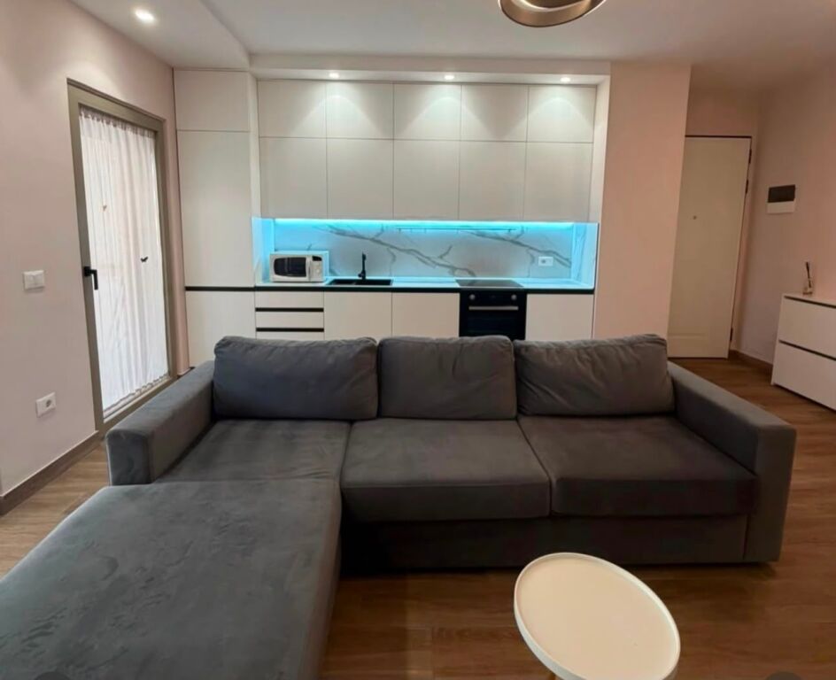 Apartament 1+1 me qira plus post Parkimi ne Delijorgj
