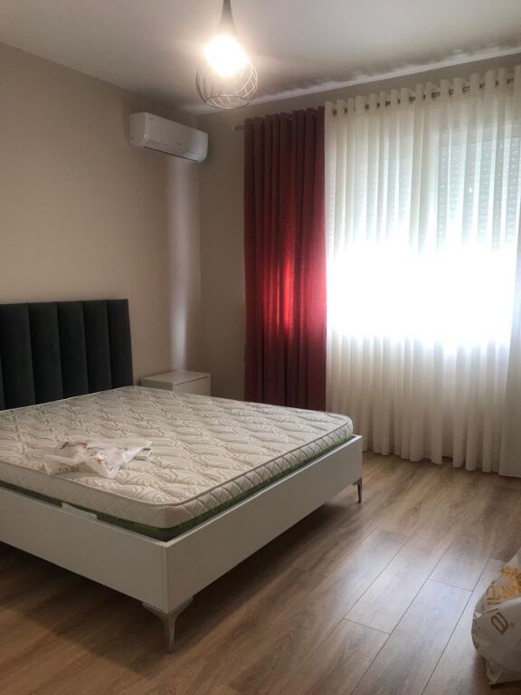 For rent 2+1+1 Zoological Garden 60,000 leke