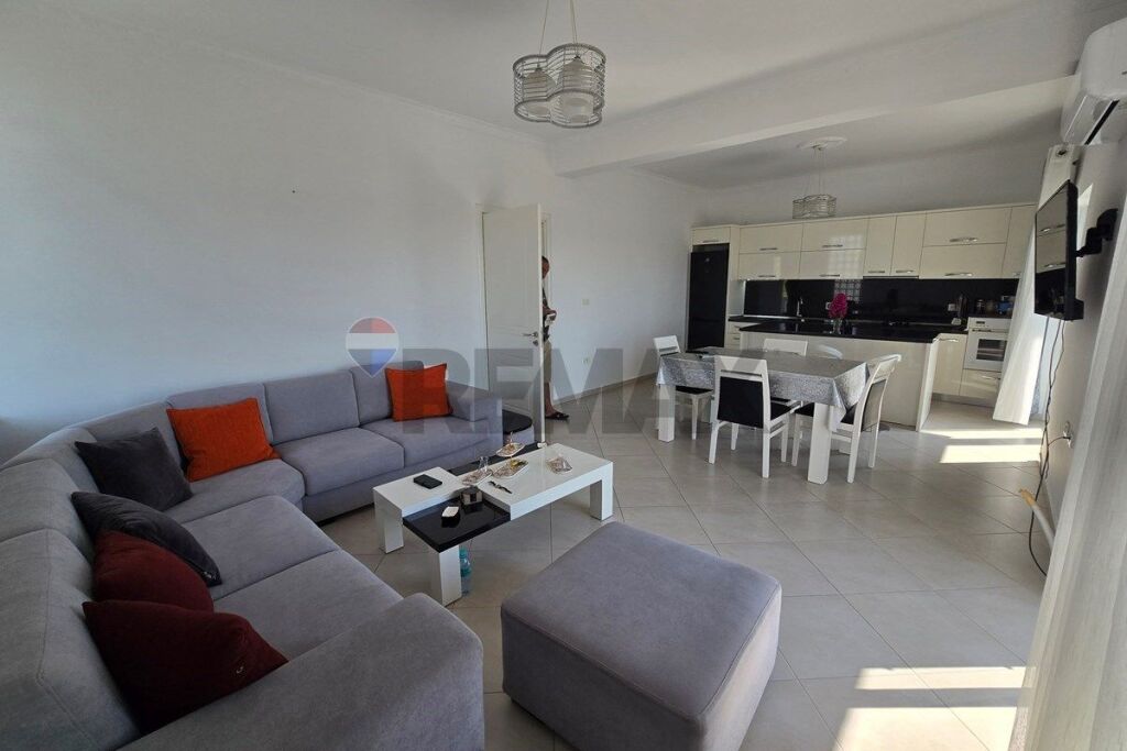 Vilë - Për Qira - Paskuqan, Tiranë(ID: 530411012-268)