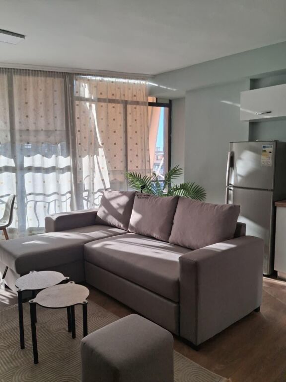 APARTAMENT ME QERA 1+1 SELVIA 60.000 LEKE FH-89201