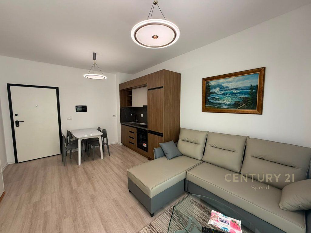 Apartament 1+1 me qira tek Zogu i Zi!!