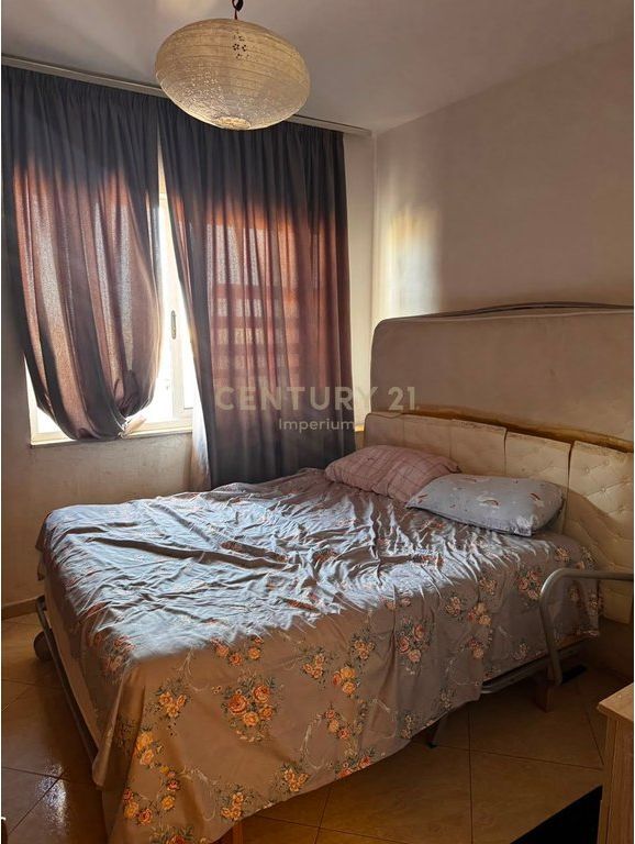 Apartment 1+1 For Rent in Oxhaku, Tirana!