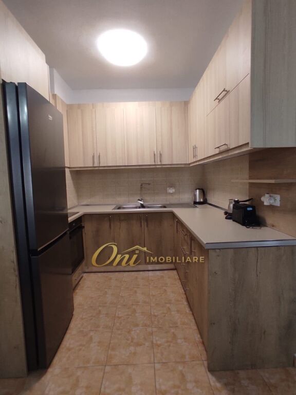 FRESK, APARTAMENT ME QERA 3+1+2