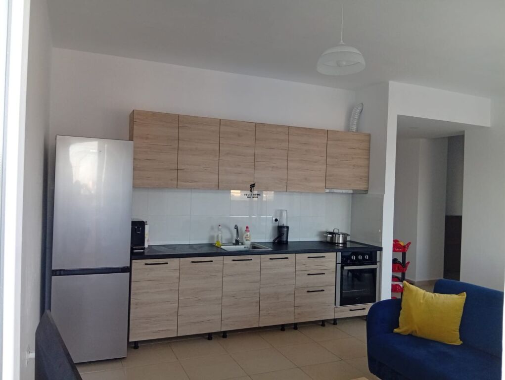 APARTAMENT ME QERA 2+1+2 YZBERISHT 70.000 LEKE FH-89181