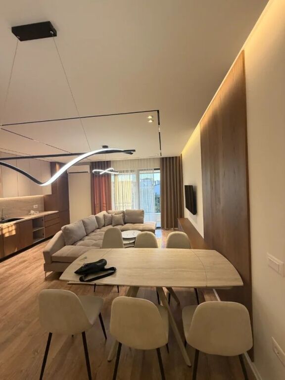 Apartament Me Qera 3+1 Tek Bulevardi i Ri (ID B230222) Tirane