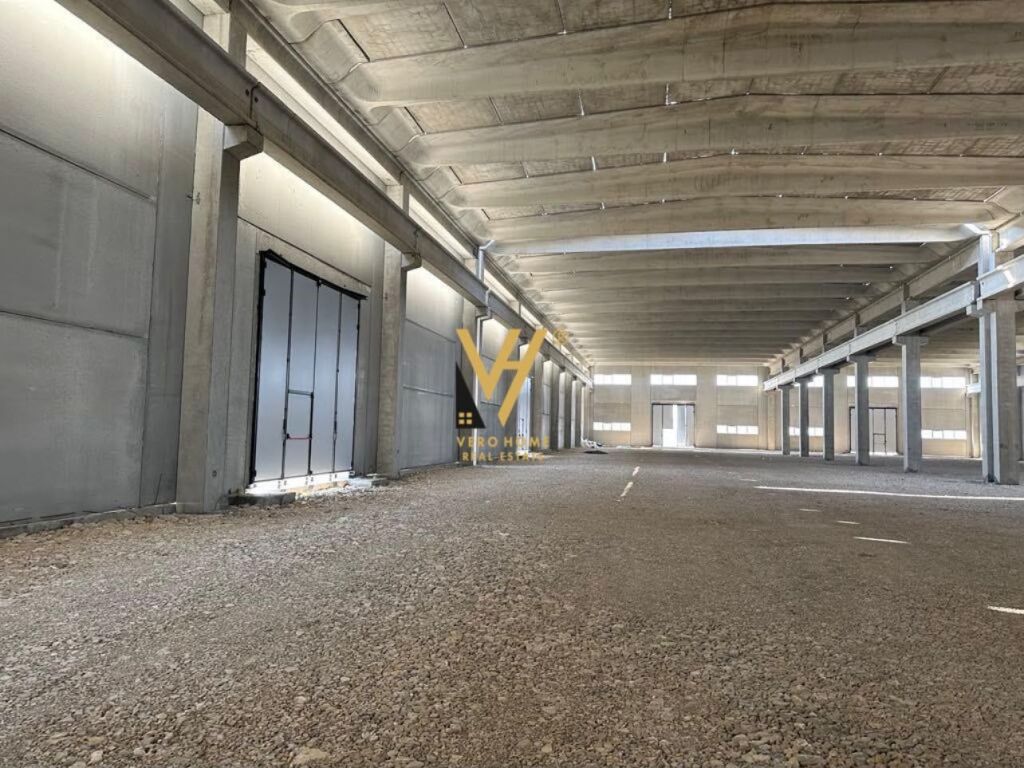 JEPET KAPANON 2.700 M2 ME QERA NE FUSHE PREZE 1.000.000 LEKE