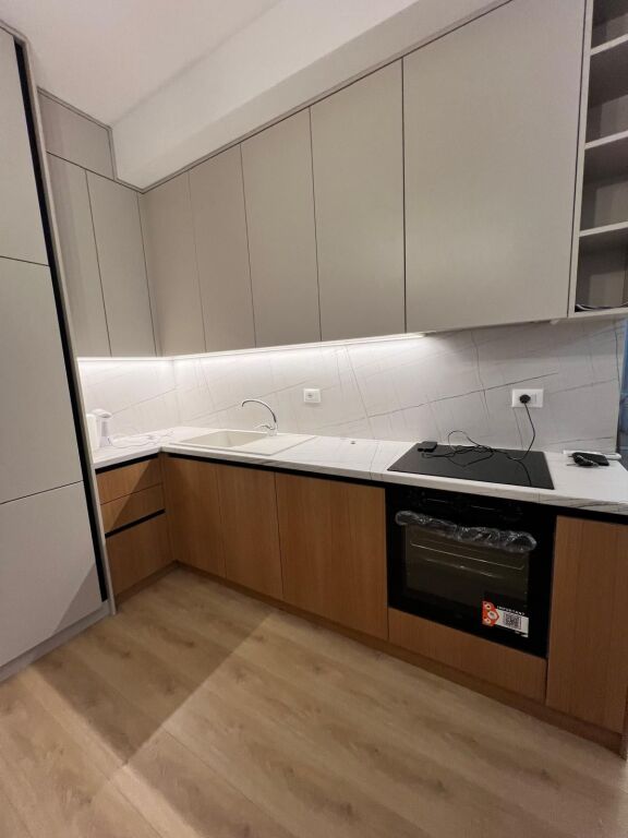 Apartament 2+1 me qera Kompleksi Kadiu tek Mangalem 21 ne Ali Dem