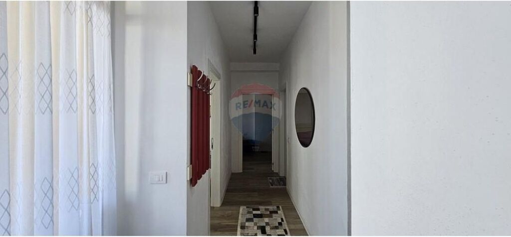 Apartament - Për Qira - Bulevardi i Ri, Tiranë