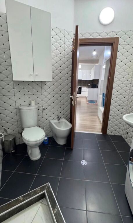 Jepet me qira apartament 1+1 në Brryl!
