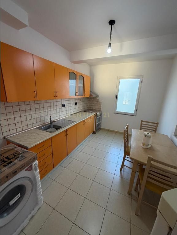 Appartamento 2+1 in Vendita nel Quartiere n.5, Durazzo! 130.000 €