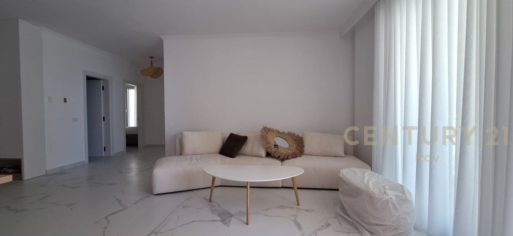 JEPETME QERA APARTAMENT 2+1+2 ME PAMJE DETI NE RESIDENCEN DYRRAKIUM !!!