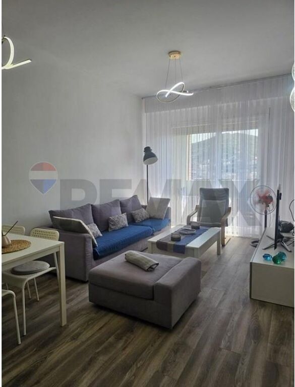 JEPET ME QIRA APARTAMENT 2+1, RRUGA E KAVAJËS