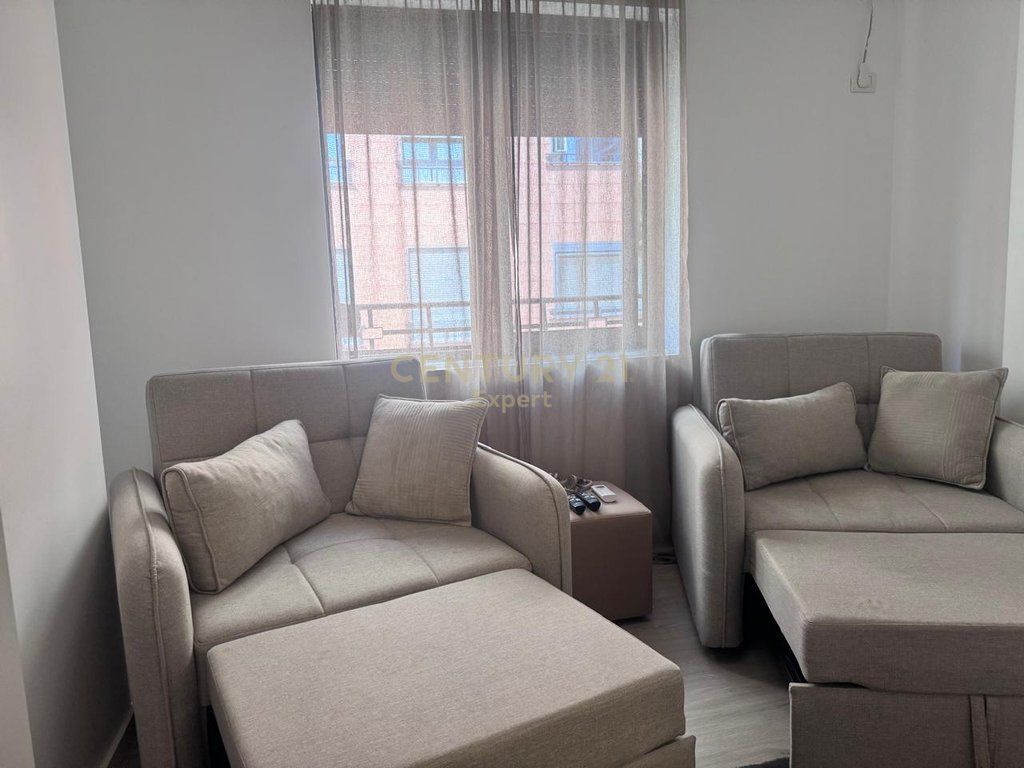 2 Apartamente 1+1 me Airbnb Aktiv – Myslym Shyri