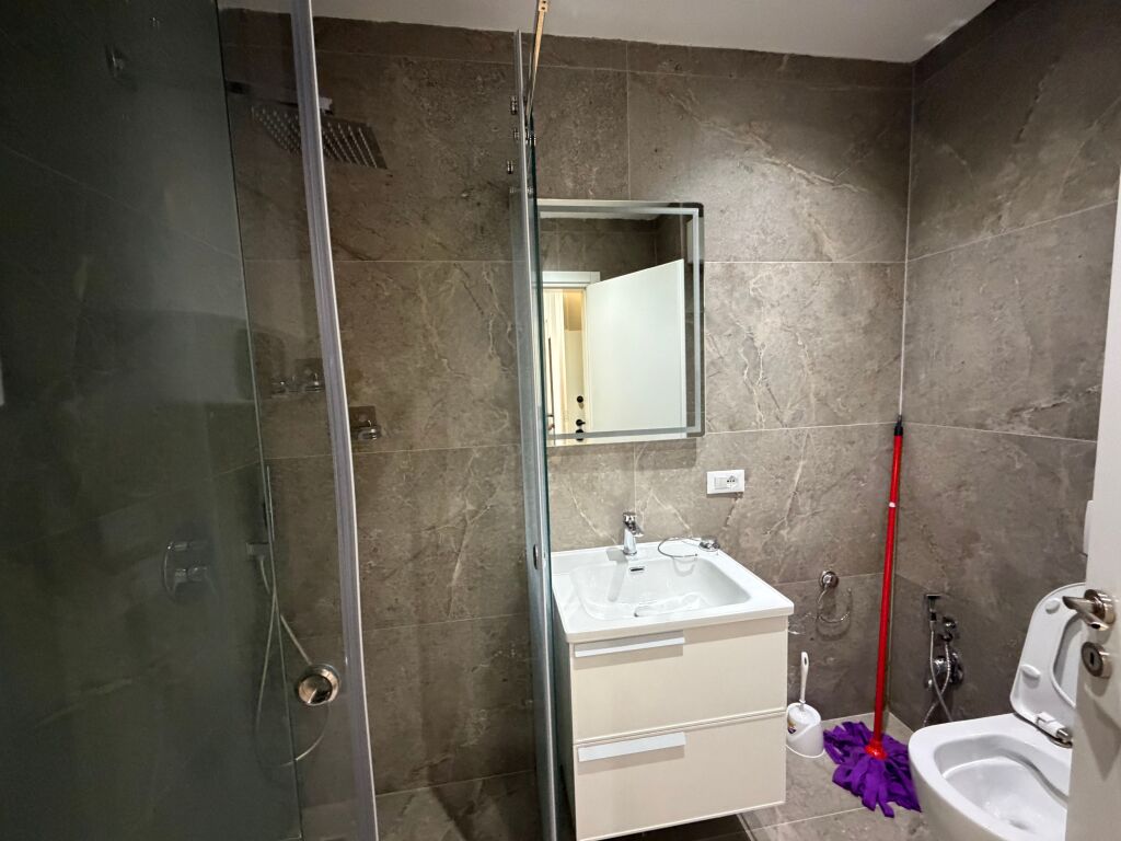 Jepet me Qera Apartament luksoz 1+1+🅿️Parkim📍Parku Olimpik, rruga e Kosovareve