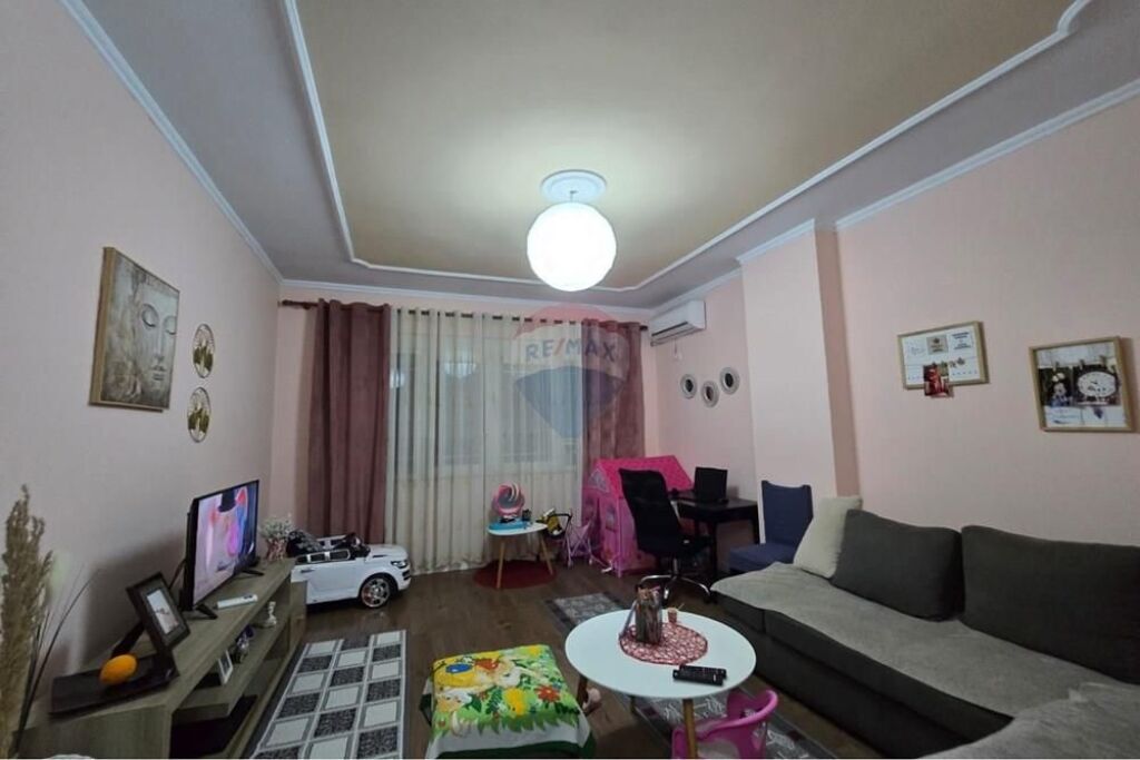 Apartament 2+1 per shitje ne Astir