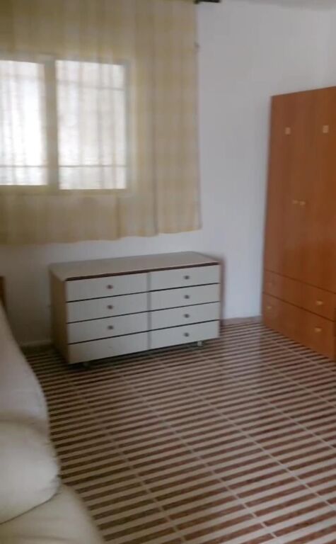 Qera | Shtëpi private 1 + 1 | Pazari i Ri | 350 €/muaj