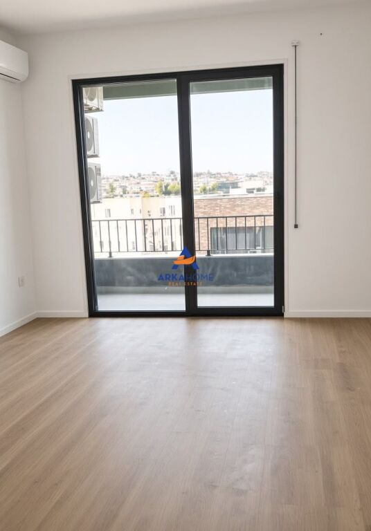 JEPET APARTMENT ME QERA 2+1+BALLKON "RRUGA 5 MAJI" 50.000 LEKE