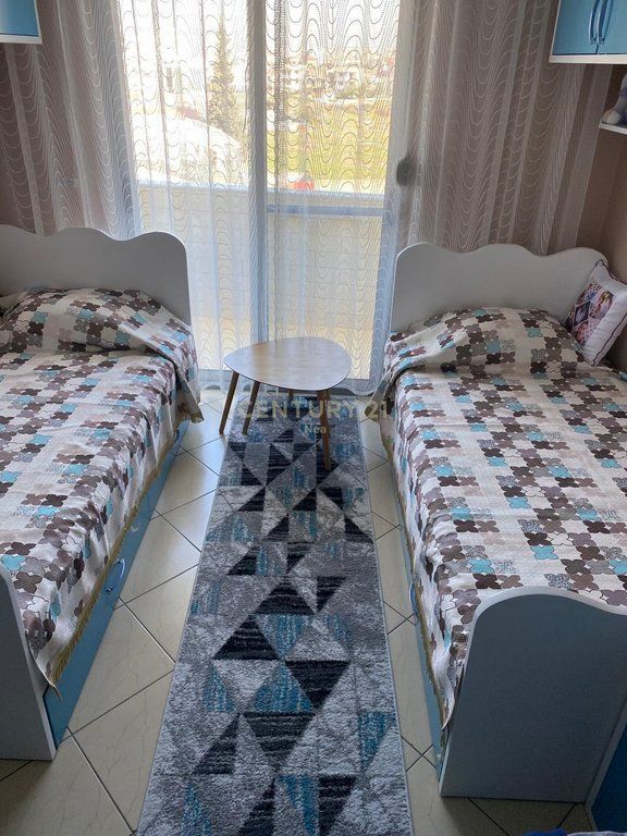 Shesim apartament 2+1+2 prane Spakut, rr Jordan Misja !!