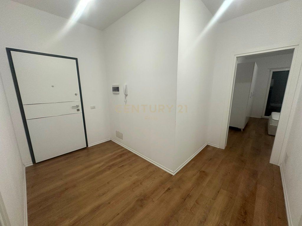 Apartment 1+1 For Rent in Kamez Center, Tirana