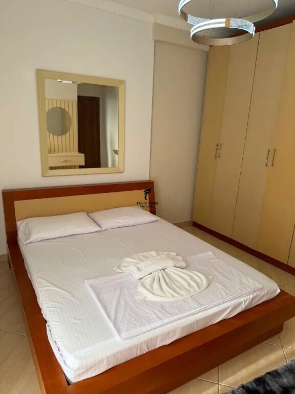APARTAMENT ME QERA 2+1 KODRA E DIELLIT 70.000 LEKE  FH-89214