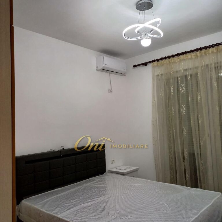 ASTIR, APARTAMENT ME QERA 2+1+2